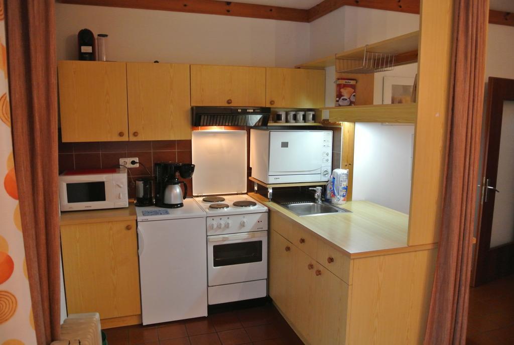 Haus Pock Apartments Presseggersee Quarto foto